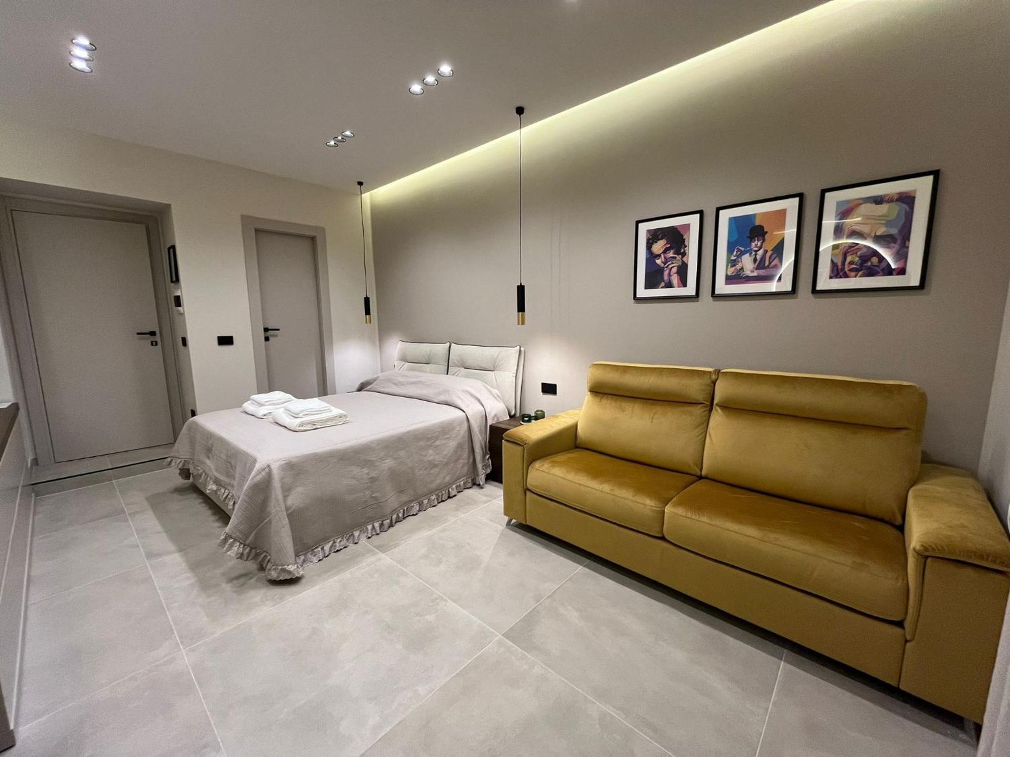 Stay In Неаполь Экстерьер фото